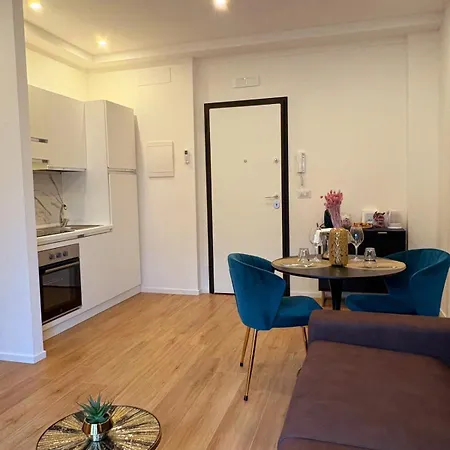 Barium - Monfalcone 公寓 *